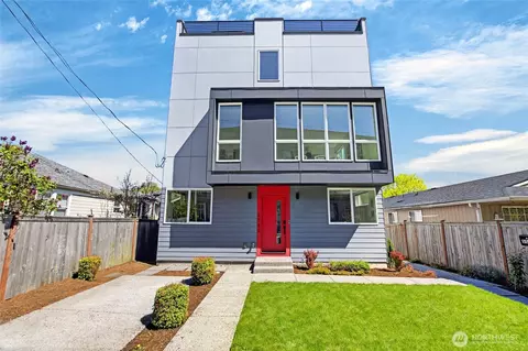 5560 15th Ave S, Seattle, WA 98108