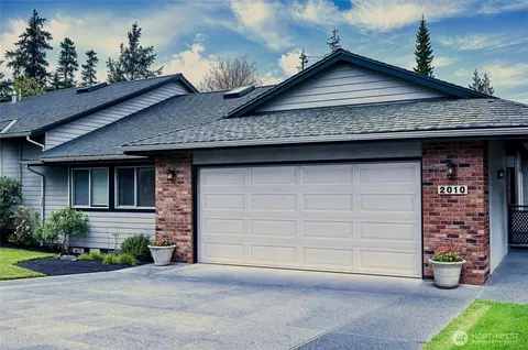 2010 Creekside Ln, Anacortes, WA 98221