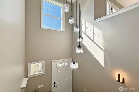 Entry Way - 3111 Norton Ave #C, Everett, WA 98201 photo 2 of 2