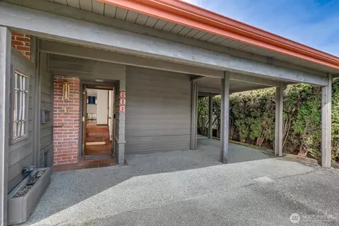 Other - 606 Wetmore Ave, Everett, WA 98201 photo 1 of 3