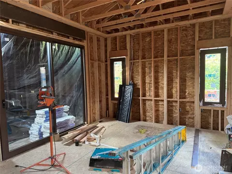 Bedroom - 2620 Maltby Rd, Bothell, WA 98012 photo 2 of 2