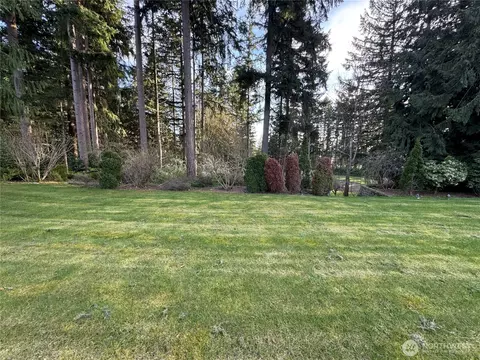 Exterior - 2620 Maltby Rd, Bothell, WA 98012 photo 7 of 8