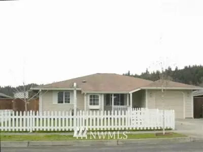 706 Washington Ave SE, Orting, WA 98360 photo 1