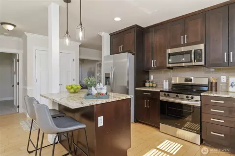 Kitchen - 1910 Chestnut St, Everett, WA 98201 photo 5 of 5