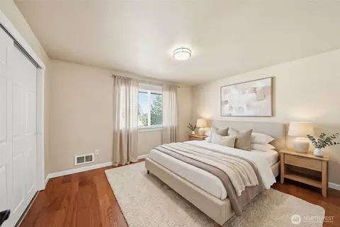Bedroom - 1721 Madison St #B, Everett, WA 98203 photo 1 of 4