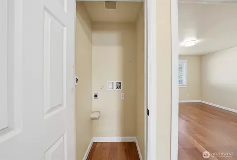 Other - 1721 Madison St #B, Everett, WA 98203 photo 4 of 6