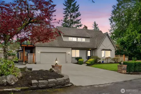 8615 184th St SW, Edmonds, WA 98026