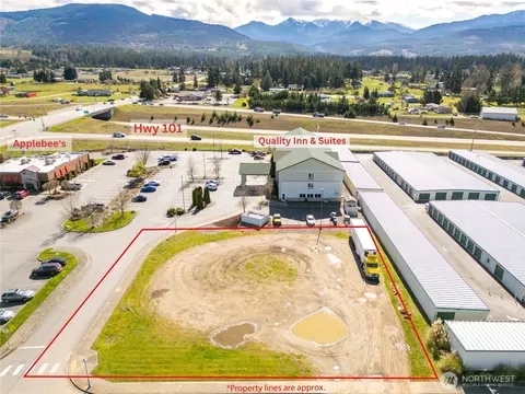 999 Grant Rd, Sequim, WA 98382