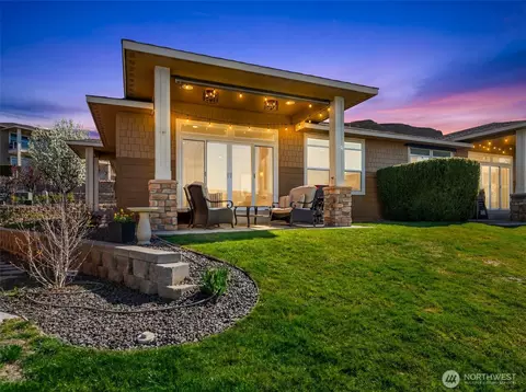 9116 Red Hawk Ln NW, Quincy, WA 98848