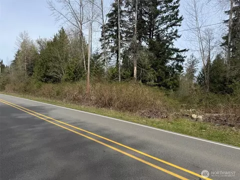 143 Nn Kayak Point Rd, Stanwood, WA 98292