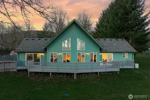 185 Coronet Dr, Ariel, WA 98603