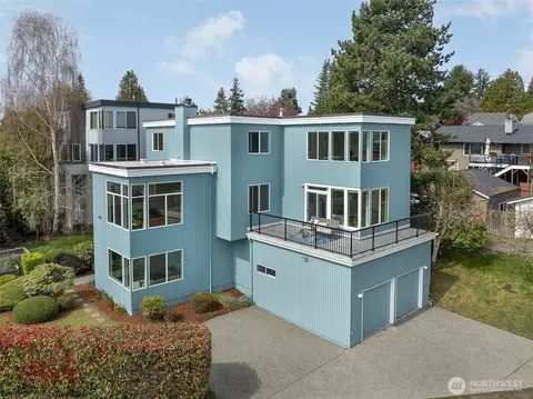 5208 S Willow St, Seattle, WA 98118