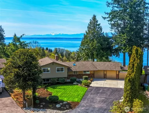 8910 56th Pl W, Mukilteo, WA 98275
