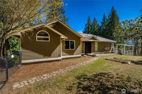 4325 270th Ave NE, Redmond, WA 98053