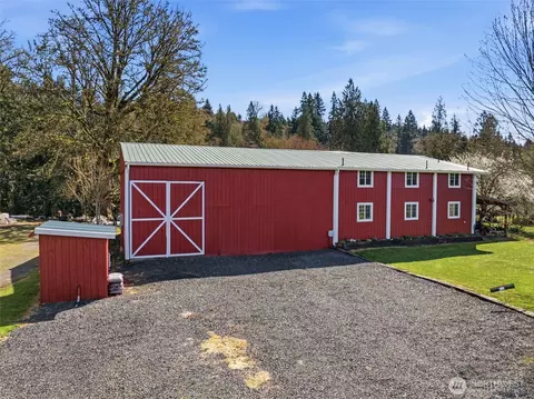 Exterior - 152 Simme Valley Ln, Winlock, WA 98596 photo 4 of 11