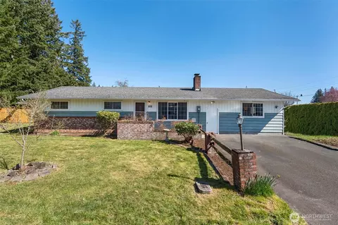 812 3rd Ave NE, Chehalis, WA 98532