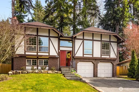 31646 45th Pl SW, Federal Way, WA 98023