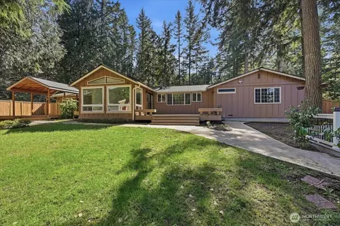 33807 SE 55th St, Fall City, WA 98024