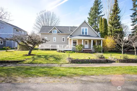 5581 2nd Ave, Ferndale, WA 98248