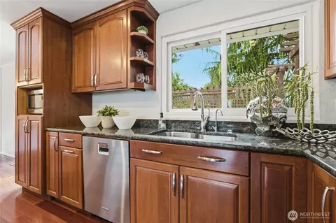 Kitchen - 2325 172nd Pl SE, Bothell, WA 98012 photo 3 of 7