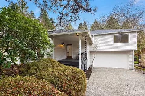 10622 184th Ave NE, Redmond, WA 98052