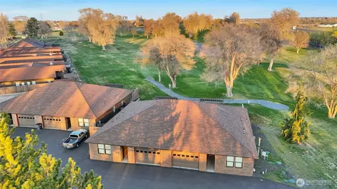 1213 NE Nanto Rd #A&B, Moses Lake, WA 98837