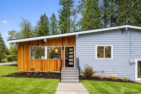 12241 NE 65th St, Kirkland, WA 98033