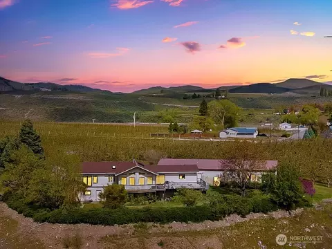 91 Okanogan Cemetery Rd, Okanogan, WA 98840