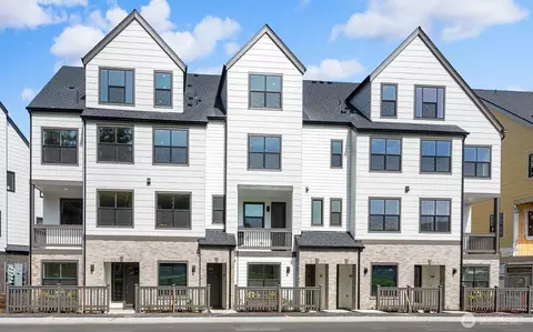 762 NW Holly St, Issaquah, WA 98027