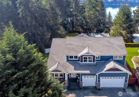 1094 Potlatch Dr, Fox Island, WA 98333