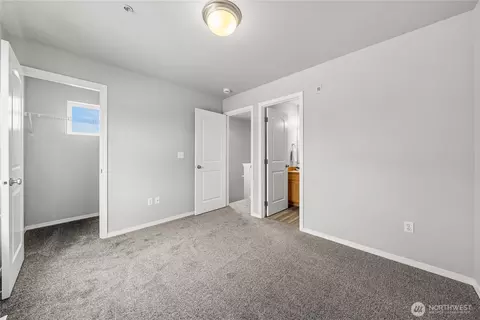 Bedroom - 816 Cherry Ave #5A&B, Sumner, WA 98390 photo 2 of 4