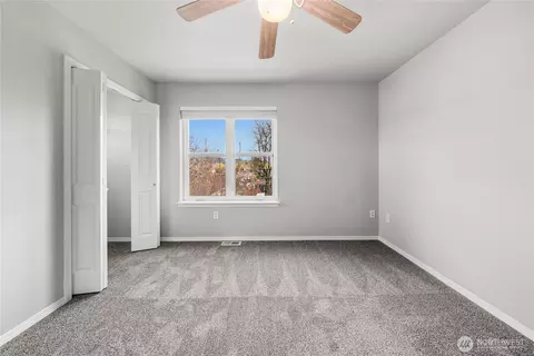 Bedroom - 816 Cherry Ave #5A&B, Sumner, WA 98390 photo 3 of 4