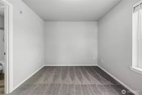 Bedroom - 816 Cherry Ave #5A&B, Sumner, WA 98390 photo 1 of 4