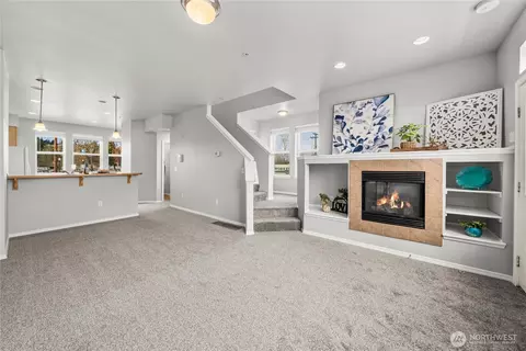 Living - 816 Cherry Ave #5A&B, Sumner, WA 98390 photo 3 of 3