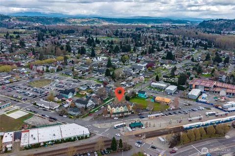 View/Area - 816 Cherry Ave #5A&B, Sumner, WA 98390 photo 1 of 2