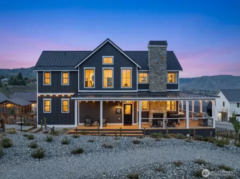 298 Bobcat Ln, Chelan, WA 98816