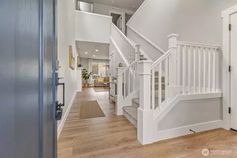 Entry Way - 4022 215 Pl SE, Bothell, WA 98021 photo 1 of 1