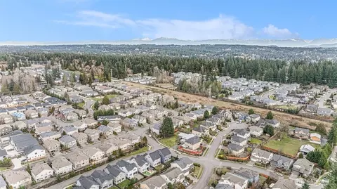 View/Area - 4022 215 Pl SE, Bothell, WA 98021 photo 1 of 2