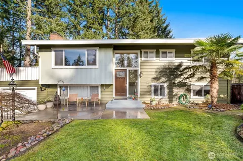 6427 182nd Pl SW, Lynnwood, WA 98037