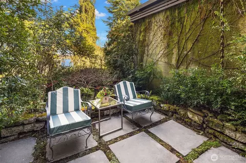 Exterior - 3717 E Prospect St, Seattle, WA 98112 photo 6 of 10