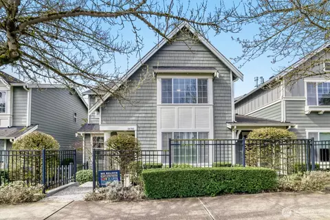 18705 101st Ave NE #3, Bothell, WA 98011