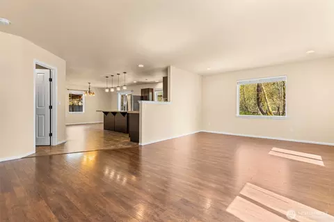 Living - 1408 Daffodil Ave NE, Orting, WA 98360 photo 5 of 8