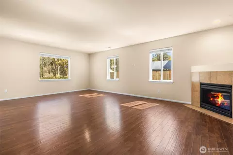 Living - 1408 Daffodil Ave NE, Orting, WA 98360 photo 1 of 8