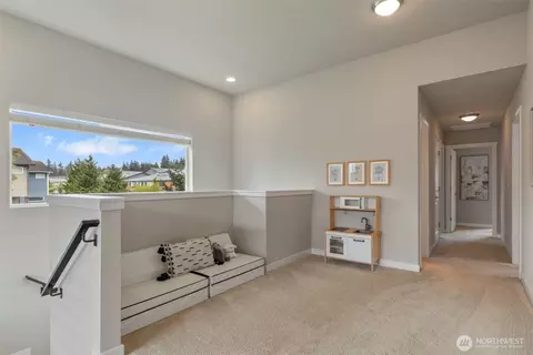 Entry Way - 19230 37th Dr SE #4, Bothell, WA 98012 photo 3 of 4
