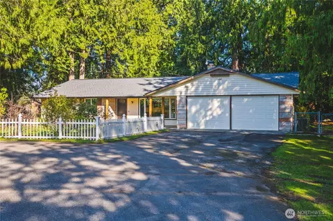 1910 Forest Ridge Pl, Mount Vernon, WA 98273