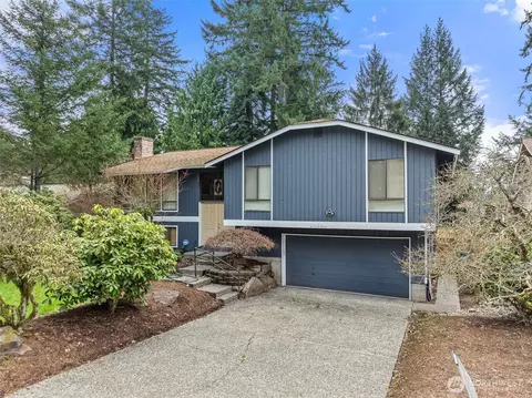 16531 NE 98th Ct, Redmond, WA 98052