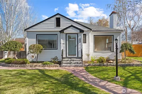 222 D St SW, Ephrata, WA 98823