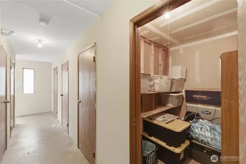 Entry Way - 8823 Holly Dr #E201, Everett, WA 98208 photo 2 of 2