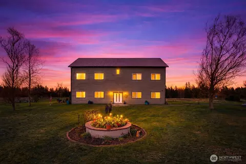 8225 Peace Park Dr, Custer, WA 98240