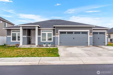 911 NE 7th Ave, Quincy, WA 98848